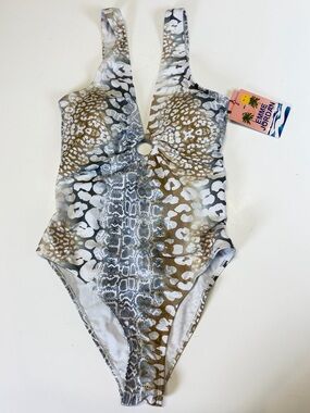Emma Jordan Animal Print One Piece Swimsuit Size Small
NWT